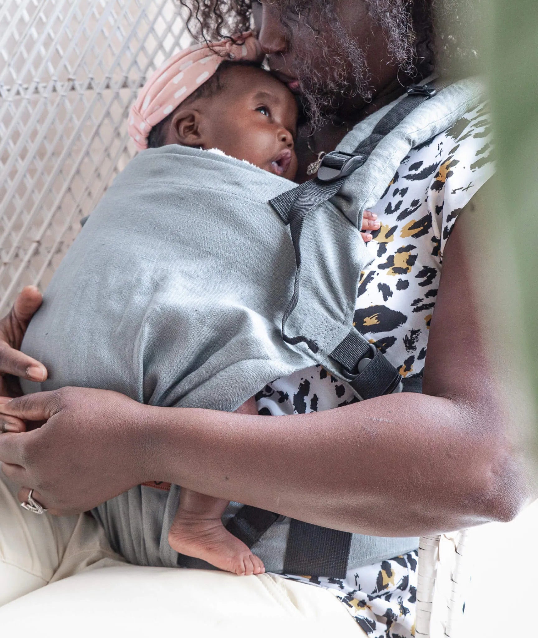 porte-bebe-lin-douceur-polaire